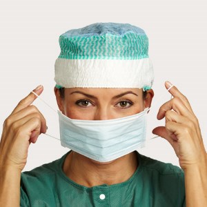 Stap 1 van de instructies medisch operatiemasker – met oorlussen